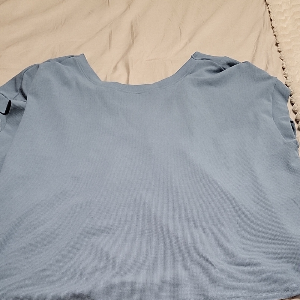 Elegant Blue Women's Top With Open Back